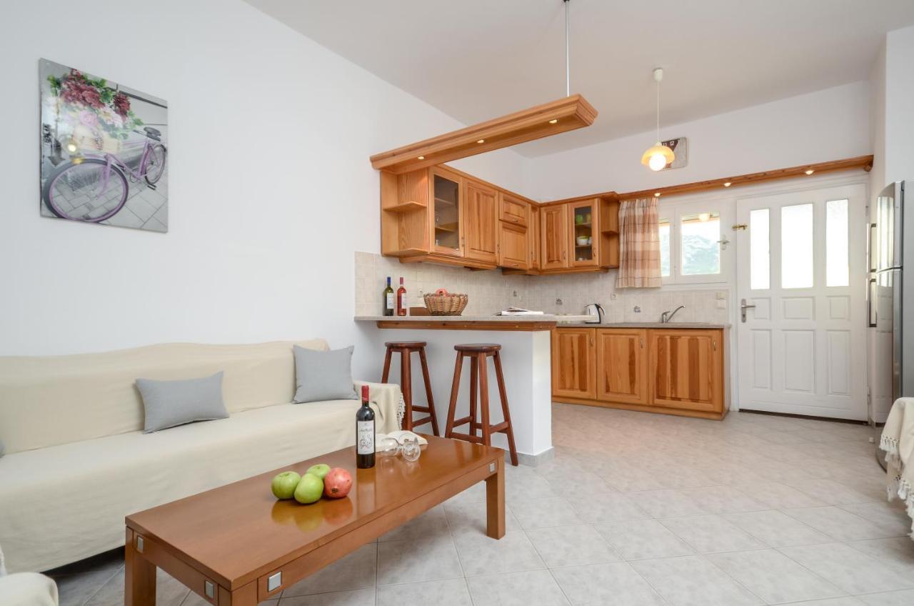 Bernie House Apartment Mélanes Екстериор снимка